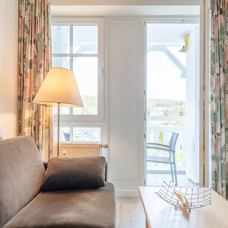 Apartment 378, Seepark